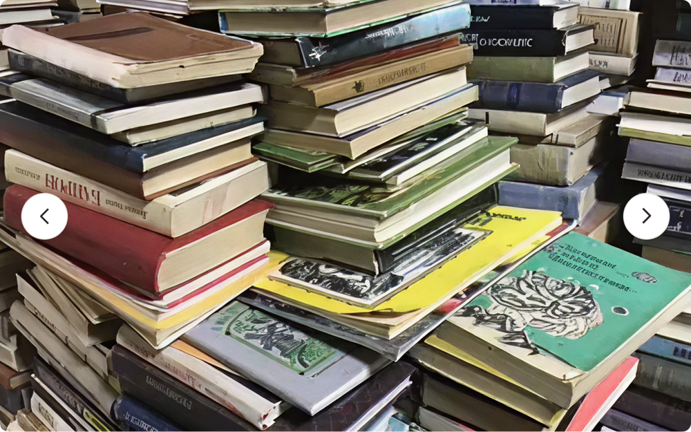 Старые винтажные книги в хорошем состоянии